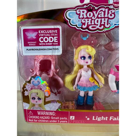 NEW Royale High 3 Light Fairy Fashion Accessories Virtual Item Code Included - Picture 3 of 6